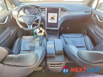 Zdjęcie 8 z 14 samochodu: 2017 TESLA MODEL X VIN:5YJXCBE26HF077027 - miniatura