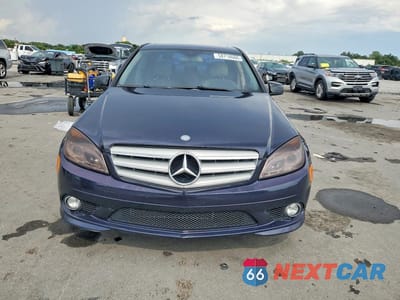 Piąte zdjęcie samochodu w środku: 2009 MERCEDES-BENZ C 300 VIN:WDDGF54X69F234869 - miniatura