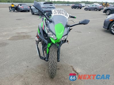 Drugie zdjęcie samochodu z przodu: 2022 KAWASAKI EX650 M VIN:ML5EXEM18NDA65287 - miniatura