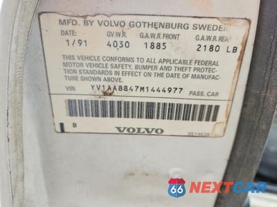 Zdjęcie 13 z 13 samochodu: 1991 VOLVO 240 VIN:YV1AA8847M1444977 - miniatura
