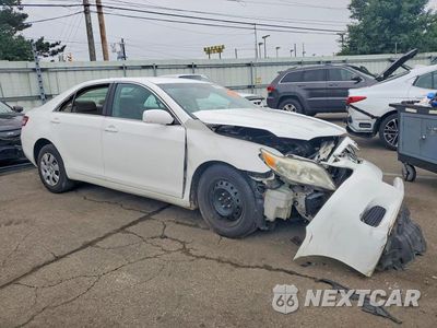 Czwarte zdjęcie samochodu z boku: 2010 TOYOTA CAMRY LE VIN:4T4BF3EK0AR044241 - miniatura
