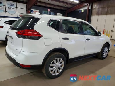 Trzecie zdjęcie samochodu z tyłu: 2017 NISSAN ROGUE S VIN:5N1AT2MV8HC847643 - miniatura