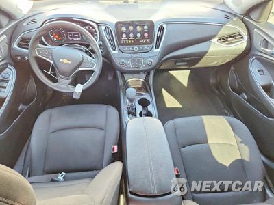 Zdjęcie 8 z 12 samochodu: 2025 CHEVROLET MALIBU LT VIN:1G1ZD5ST4SF110378 - miniatura
