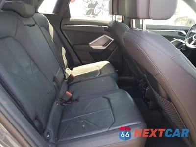 Zdjęcie 10 z 12 samochodu: 2020 AUDI Q3 PREMIUM PLUS VIN:WA1BECF39L1062261 - miniatura