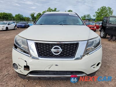 Piąte zdjęcie samochodu w środku: 2015 NISSAN PATHFINDER S VIN:5N1AR2MM1FC710773 - miniatura