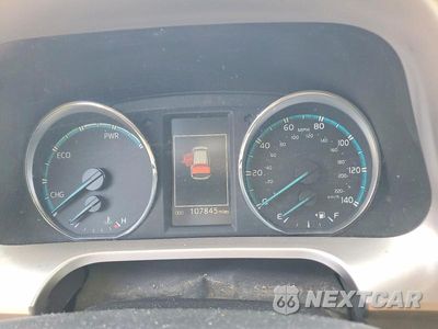 Zdjęcie 9 z 13 samochodu: 2016 TOYOTA RAV4 HV XLE VIN:JTMRJREV0GD038733 - miniatura