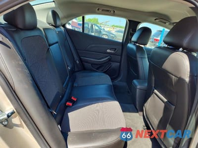 Zdjęcie 10 z 13 samochodu: 2016 CHEVROLET MALIBU LIMITED LT VIN:1G11C5SA7GF104807 - miniatura