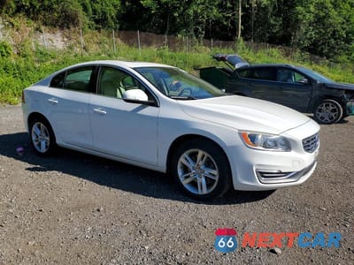 Czwarte zdjęcie samochodu z boku: 2015 VOLVO S60 PREMIER VIN:YV1612TK7F2335022 - miniatura