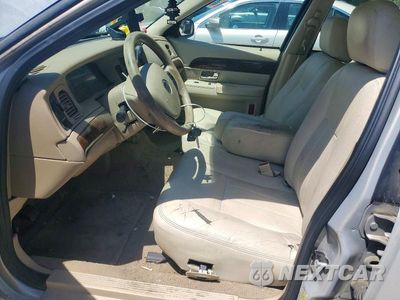 Zdjęcie 7 z 12 samochodu: 2007 MERCURY GRAND MARQUIS GS VIN:2MEFM74V87X633854 - miniatura