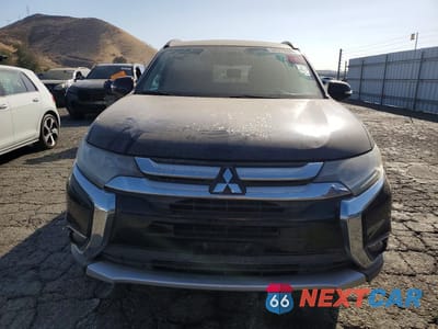 Piąte zdjęcie samochodu w środku: 2016 MITSUBISHI OUTLANDER SE VIN:JA4AD3A33GZ059269 - miniatura