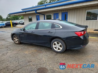 Drugie zdjęcie samochodu z przodu: 2023 CHEVROLET MALIBU LS VIN:1G1ZC5ST8PF116730 - miniatura