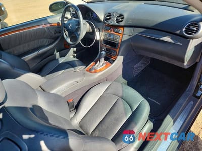 Zdjęcie 8 z 12 samochodu: 2004 MERCEDES-BENZ CLK 320 VIN:WDBTK65G24T023850 - miniatura