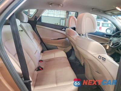 Zdjęcie 11 z 13 samochodu: 2016 HYUNDAI TUCSON VIN:KM8J3CA25GU111008 - miniatura