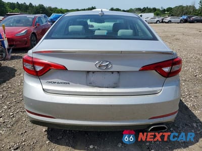Zdjęcie 8 z 14 samochodu: 2016 HYUNDAI SONATA SE VIN:5NPE24AF5GH319076 - miniatura