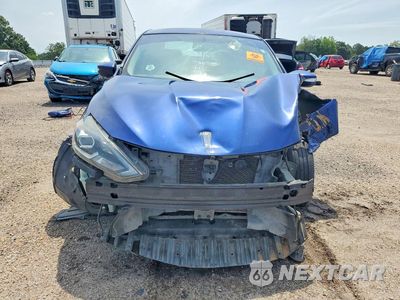 Piąte zdjęcie samochodu w środku: 2017 NISSAN SENTRA SR VIN:3N1AB7AP7HY227628 - miniatura
