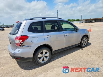 Trzecie zdjęcie samochodu z tyłu: 2016 SUBARU FORESTER 2.5I PREMIUM VIN:JF2SJADC1GH405331 - miniatura