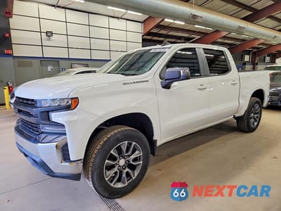 2019 CHEVROLET SILVERADO C1500 LT 3GCPWCEKXKG114496 - główne zdjęcie licytacji z USA - miniatura