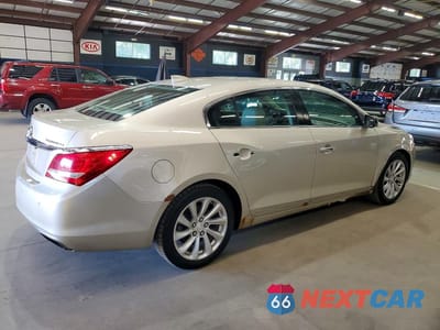 Trzecie zdjęcie samochodu z tyłu: 2015 BUICK LACROSSE VIN:1G4GB5G33FF316189 - miniatura