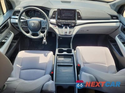 Zdjęcie 8 z 13 samochodu: 2019 HONDA ODYSSEY EX VIN:5FNRL6H55KB130250 - miniatura