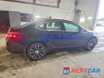 Trzecie zdjęcie samochodu z tyłu: 2016 BUICK VERANO SPORT TOURING VIN:1G4PW5SK9G4169697 - miniatura