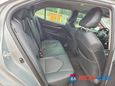 Zdjęcie 10 z 12 samochodu: 2023 TOYOTA CAMRY SE VIN:4T1G11AK4PU170068 - miniatura
