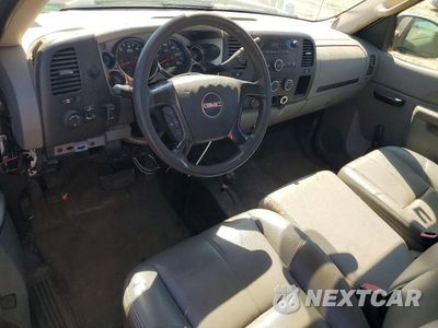 Zdjęcie 8 z 13 samochodu: 2012 GMC SIERRA K2500 HEAVY DUTY VIN:1GT02ZCG0CF236995 - miniatura