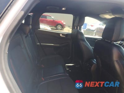 Zdjęcie 11 z 13 samochodu: 2023 FORD ESCAPE ST LINE VIN:1FMCU0MN9PUA25677 - miniatura