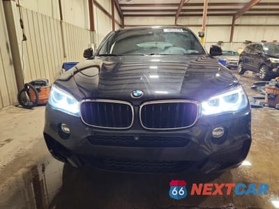 Piąte zdjęcie samochodu w środku: 2018 BMW X6 XDRIVE35I VIN:5UXKU2C50J0X51616 - miniatura