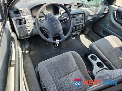 Zdjęcie 8 z 13 samochodu: 1998 HONDA CR-V LX VIN:JHLRD184XWC067420 - miniatura