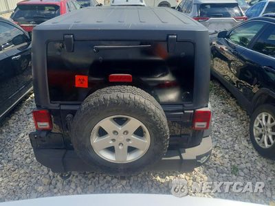 Zdjęcie 6 z 13 samochodu: 2014 JEEP WRANGLER UNLIMITED SPORT VIN:1C4HJWDG0EL138346 - miniatura