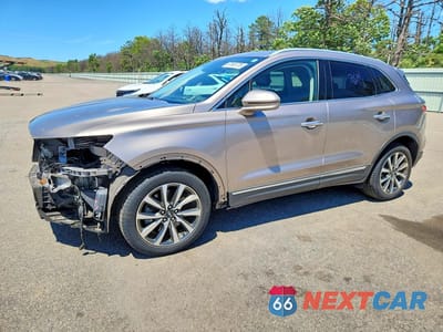 2019 LINCOLN MKC RESERVE 5LMCJ3D98KUL44328 - główne zdjęcie licytacji z USA - miniatura
