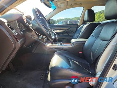 Zdjęcie 7 z 12 samochodu: 2019 INFINITI Q70L 3.7 LUXE VIN:JN1BY1PP2KM685241 - miniatura