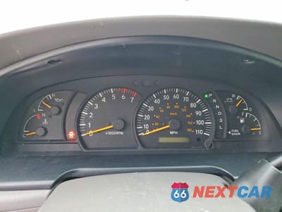 Zdjęcie 9 z 12 samochodu: 2004 TOYOTA TUNDRA DOUBLE CAB SR5 VIN:5TBDT44134S442057 - miniatura