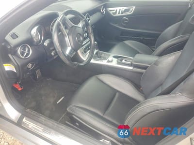 Zdjęcie 7 z 12 samochodu: 2013 MERCEDES-BENZ SLK 250 VIN:WDDPK4HA7DF069175 - miniatura