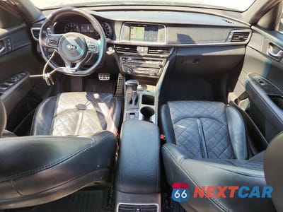 Zdjęcie 8 z 12 samochodu: 2017 KIA OPTIMA SXL VIN:5XXGV4L24HG157898 - miniatura