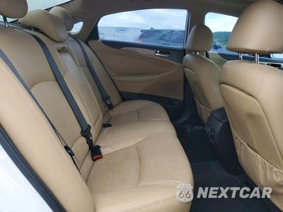 Zdjęcie 10 z 12 samochodu: 2013 HYUNDAI SONATA HYBRID VIN:KMHEC4A48DA050193 - miniatura