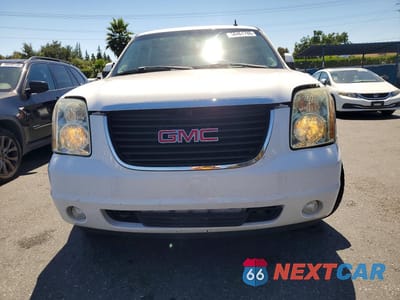 Piąte zdjęcie samochodu w środku: 2007 GMC YUKON VIN:1GKFK13087R229882 - miniatura