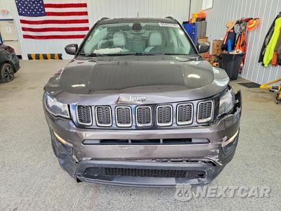 Piąte zdjęcie samochodu w środku: 2018 JEEP COMPASS LATITUDE VIN:3C4NJDBB9JT485574 - miniatura