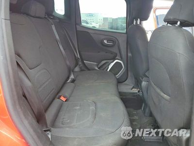 Zdjęcie 11 z 13 samochodu: 2018 JEEP RENEGADE LATITUDE VIN:ZACCJABB0JPJ22574 - miniatura