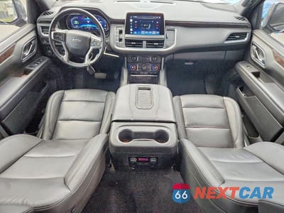 Zdjęcie 8 z 13 samochodu: 2022 CHEVROLET TAHOE K1500 Z71 VIN:1GNSKPKL7NR109309 - miniatura