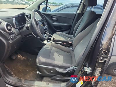 Zdjęcie 7 z 12 samochodu: 2015 CHEVROLET TRAX LS VIN:KL7CJKSB7FB257820 - miniatura