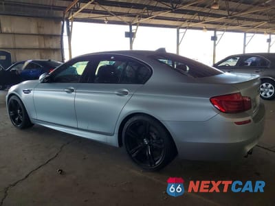Drugie zdjęcie samochodu z przodu: 2013 BMW M5 VIN:WBSFV9C51DC773824 - miniatura