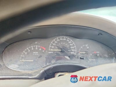 Zdjęcie 9 z 12 samochodu: 2000 CHEVROLET MALIBU VIN:1G1ND52J1Y6115270 - miniatura