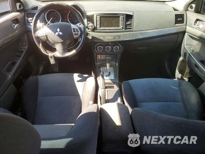 Zdjęcie 8 z 12 samochodu: 2010 MITSUBISHI LANCER GTS VIN:JA32U8FW6AU004361 - miniatura
