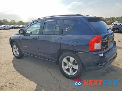 Drugie zdjęcie samochodu z przodu: 2012 JEEP COMPASS LATITUDE VIN:1C4NJDEB3CD630600 - miniatura