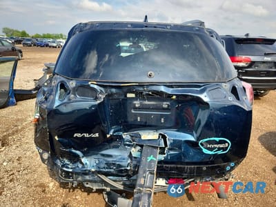 Zdjęcie 6 z 13 samochodu: 2018 TOYOTA RAV4 HYBRID LE VIN:JTMRJREVXJD254340 - miniatura