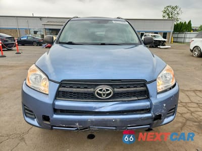 Piąte zdjęcie samochodu w środku: 2011 TOYOTA RAV4 BASE VIN:2T3BF4DV5BW151824 - miniatura