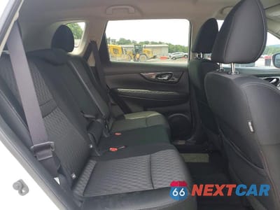 Zdjęcie 11 z 13 samochodu: 2017 NISSAN ROGUE SV VIN:KNMAT2MV0HP597277 - miniatura