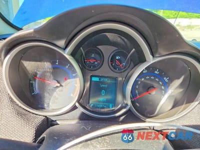 Zdjęcie 9 z 12 samochodu: 2013 CHEVROLET CRUZE LT VIN:1G1PC5SBXD7172138 - miniatura