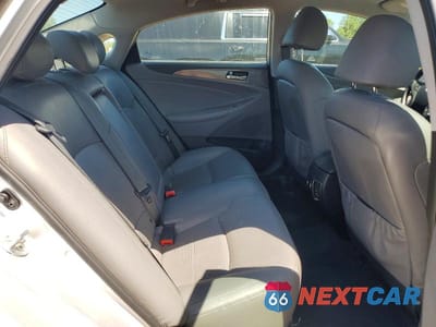 Zdjęcie 10 z 12 samochodu: 2013 HYUNDAI SONATA HYBRID VIN:KMHEC4A48DA098258 - miniatura